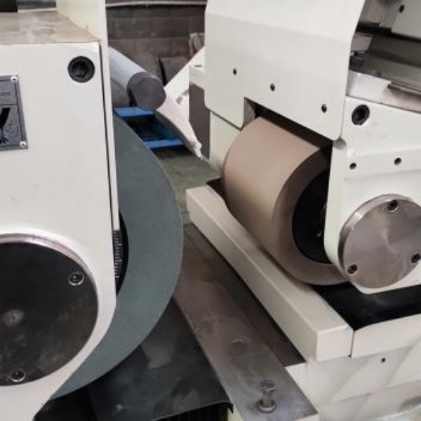 18 Series Manual Centerless Grinding Machine